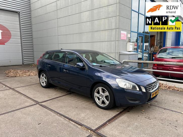 Volvo V60 T3 S150pk 2012 | Volledig dealer onderh| 2de eig|, Auto's, Volvo, Bedrijf, V60, ABS, Airbags, Airconditioning, Alarm
