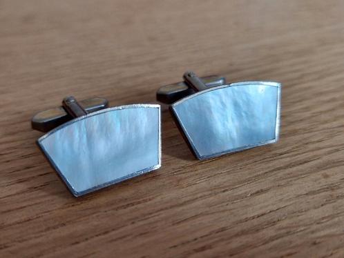 Prachtige vintage manchet knopen, zilver met parelmoer, Sieraden, Tassen en Uiterlijk, Manchetknopen, Zo goed als nieuw, Zilver
