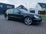 Mercedes-Benz E500 Combi - AMG / Luchtvering / Panorama, Auto's, Mercedes-Benz, Automaat, Zwart, 4966 cc, 306 pk