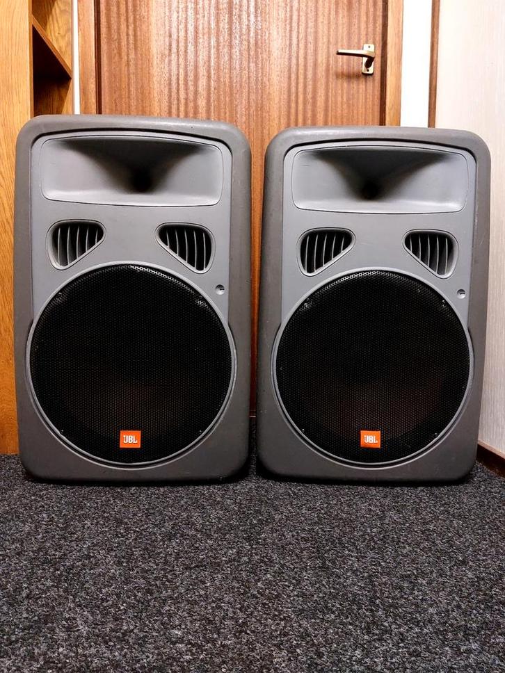 Set 2x JBL EON 1500 Actieve Speaker, Audio, Tv en Foto, Luidsprekers, 120 watt of meer, JBL, Ophalen of Verzenden