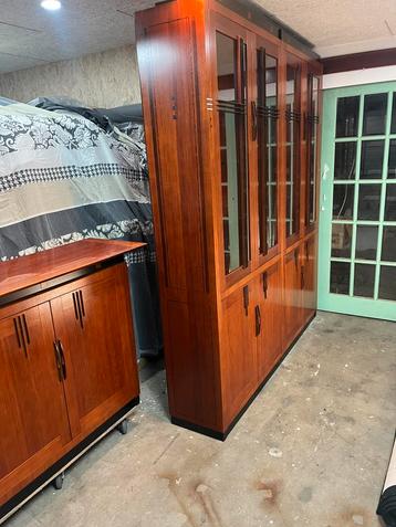 Schuitema decoforma vitrine servies kast. Artdeco beschikbaar voor biedingen