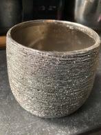 Bloempot - plantenpot - glanzend zilver, Ophalen, Overige kleuren, Aardewerk of Porselein, Zo goed als nieuw