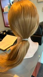 Oefen en opmaakpop voor  Hairdresser, Ophalen