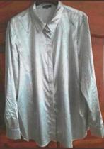 Prachtige zilvergrijze satijnen blouse van Question 46-48, Verzenden, Blouse of Tuniek, Nieuw, Grijs