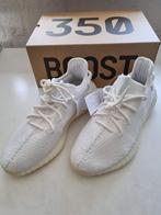 Adidas Yeezy Boost 350 v2 triple white, Kleding | Heren, Schoenen, Wit, Nieuw, Ophalen of Verzenden, Sneakers of Gympen