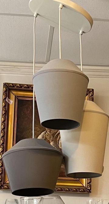 Hanging Lamp MADE beschikbaar voor biedingen