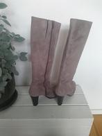 suede laarzen mt39 kleur taupe binnenkant bordeaux rood leer, Hoge laarzen, Ophalen of Verzenden, Gedragen, Rood