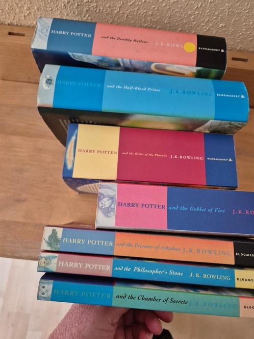 JK Rowling: Harry Potter delen 1 t/m 8 in 't ENGELS, Boeken, Kinderboeken | Jeugd | 13 jaar en ouder, Zo goed als nieuw, Ophalen of Verzenden