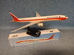 Boeing 777-300ER TAAG Angola (nieuw), Hobby en Vrije tijd, Modelbouw | Vliegtuigen en Helikopters, Overige merken, 1:200 of kleiner