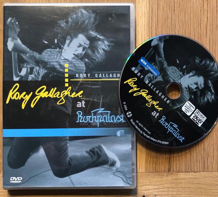 RORY GALLAGHER - At Rockpalast ( DVD ), Cd's en Dvd's, Dvd's | Muziek en Concerten, Zo goed als nieuw, Muziek en Concerten, Vanaf 16 jaar