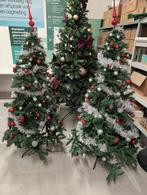 Gratis 2 kunstkerstbomen inclusief versiering, Diversen, Ophalen
