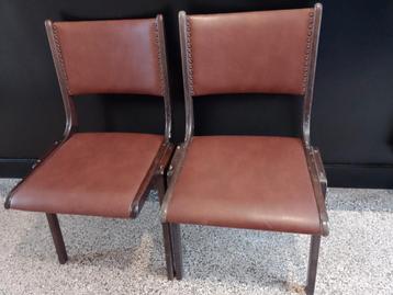 Vintage stoelen, wachtkamer stoelen, 4 stuks, bruin  beschikbaar voor biedingen