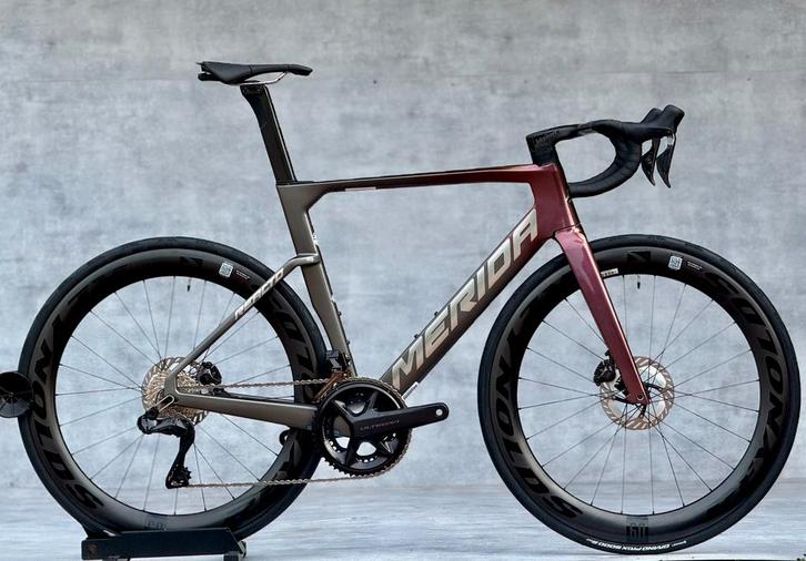 Merida Reacto 8000 Racefiets Carbon Ultegra 2026, Fietsen en Brommers, Fietsen | Racefietsen, Nieuw, Overige merken, Meer dan 20 versnellingen