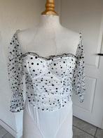 Polkadot off shoulder bloes, body nasty gal 36, Kleding | Dames, Ophalen of Verzenden, Gedragen, Maat 36 (S), Zwart