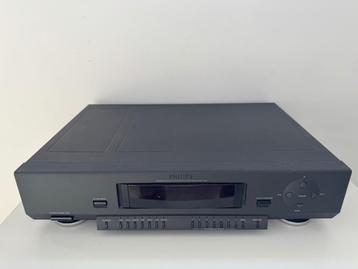 ZGAN Philips FV 930 Graphic Equalizer - zeldzaam beschikbaar voor biedingen