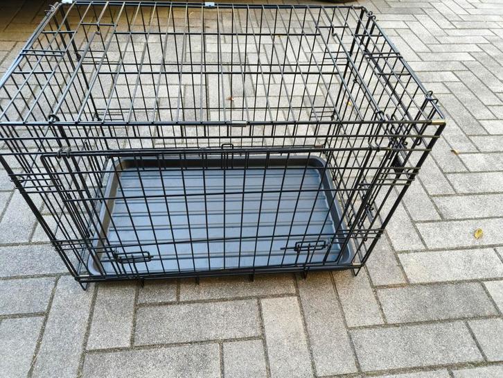 Zwarte Bench met garagedak zgan., Dieren en Toebehoren, Hondenhokken, Zo goed als nieuw, Minder dan 65 cm, 75 tot 110 cm, Ophalen