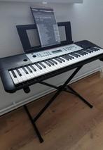 Yamaha Keyboard / Piano PSR-E263 / YPT-260, Muziek en Instrumenten, Ophalen, 61 toetsen, Yamaha