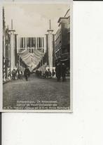 Scheveningen Keizerstraat Versierd tijdens Huwelijksfeest, Ophalen of Verzenden, Ongelopen, Zuid-Holland