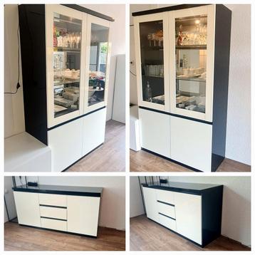 Set van 2 prachtige kasten Roma dressoir en vitrinekast beschikbaar voor biedingen
