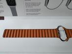 Apple watch 41mm Golden Brown Leather Link M/L, Nieuw, Bandje, Ophalen of Verzenden, Apple