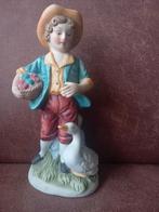 Vintage porselein beeldje jongen met gans, Antiek en Kunst, Antiek | Porselein, Ophalen of Verzenden