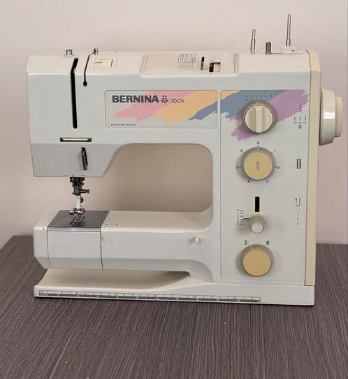 Bernina 1005 swiss made, Hobby en Vrije tijd, Naaimachines en Toebehoren, Zo goed als nieuw, Bernina, Ophalen