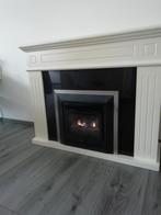 Sfeerhaard met ombouw, werk op gasfles zonder afvoer, Huis en Inrichting, Haarden, Ophalen of Verzenden, Vrijstaande haard, Elektrische haard