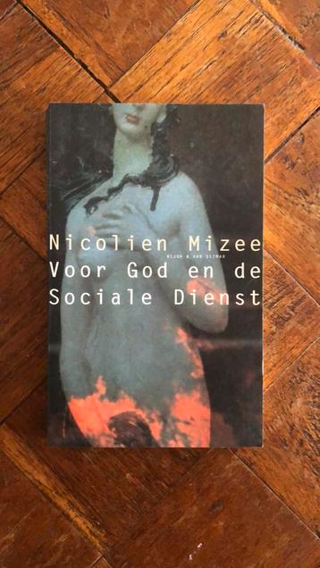 Nicolien Mizee - Voor God en de Sociale Dienst beschikbaar voor biedingen
