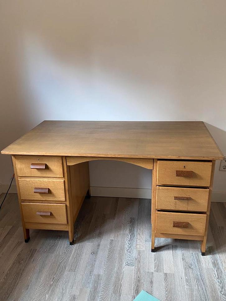 Eikenhout bureau, Huis en Inrichting, Bureaus, Gebruikt, Bureau, Ophalen