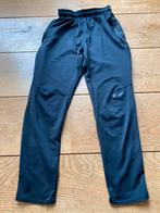 Nike trainingsbroek maat 140, Broek, Gebruikt, Jongen of Meisje, Ophalen of Verzenden