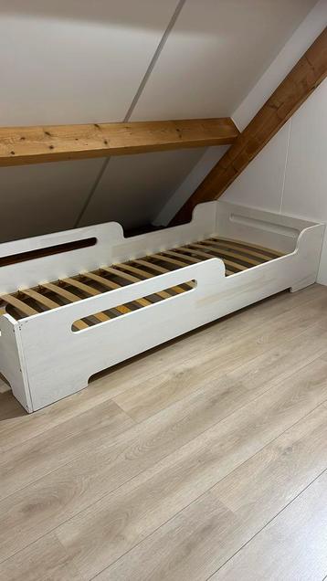 Kinderbed 90x200 beschikbaar voor biedingen