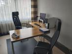 Bureau met twee verstelbare stoelen, Huis en Inrichting, Bureaus, Ophalen, In hoogte verstelbaar, Gebruikt, Bureau