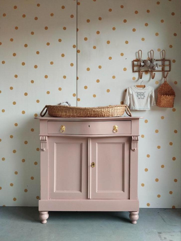 Vintage dressoir / Biedermeier commode / massief hout, Huis en Inrichting, Kasten | Dressoirs, 100 tot 150 cm, 25 tot 50 cm, Ophalen of Verzenden