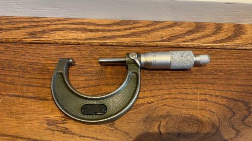 Mitutoyo 103-138 schroefmaat 25-50 0.01 gebruikt micrometer, Doe-het-zelf en Verbouw, Meetapparatuur, Zo goed als nieuw, Afstand
