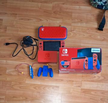 Nintendo Switch Mario Edition in originele doos beschikbaar voor biedingen