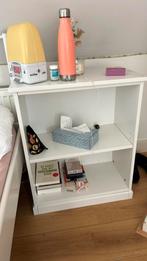 Fijn nachtkastje van Ikea, Ophalen, Gebruikt, Hout, 55 tot 70 cm