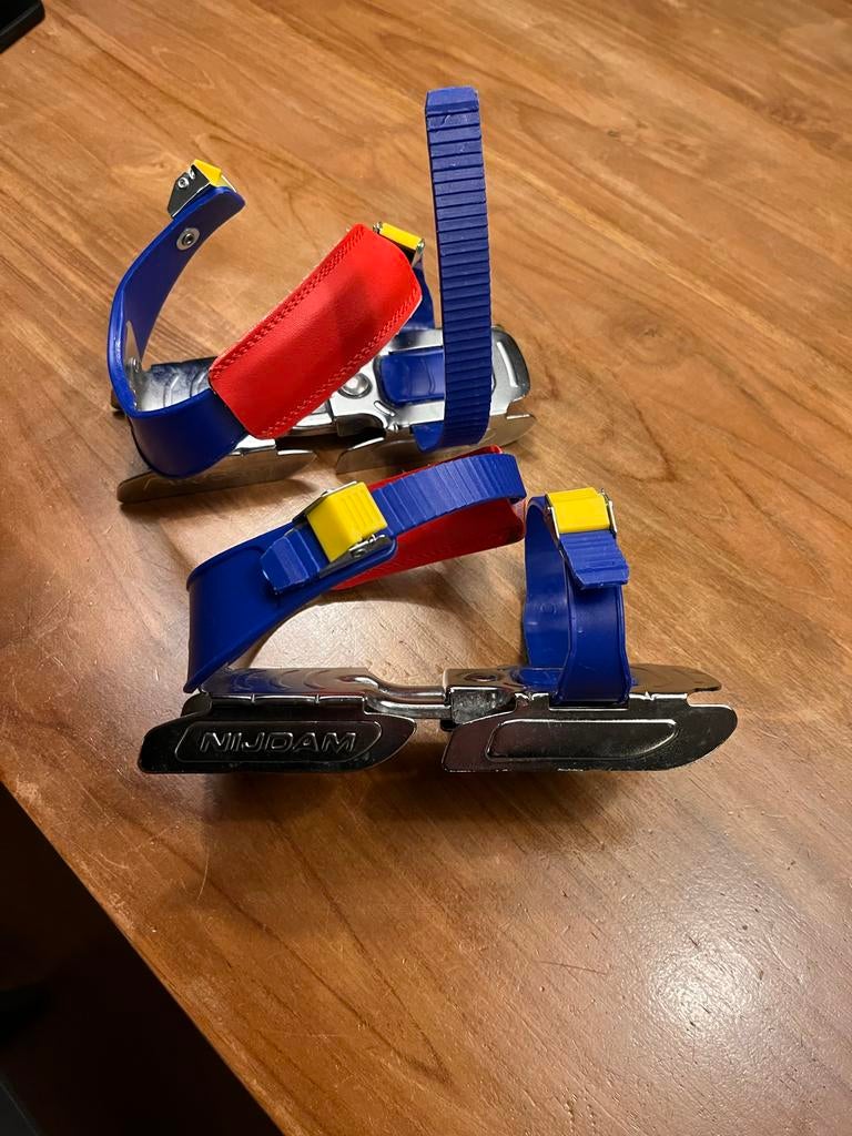 Verstelbaar Schaatsijzer Maat 24-34, Ophalen, Gebruikt, Overige typen, Nijdam