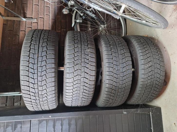 Set stalen velgen met Viking winterbanden, Auto-onderdelen, Banden en Velgen, Banden en Velgen, Winterbanden, 16 inch, 205 mm