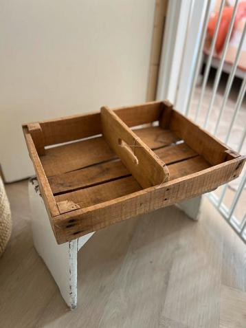 Brocant Houten Dienblad beschikbaar voor biedingen