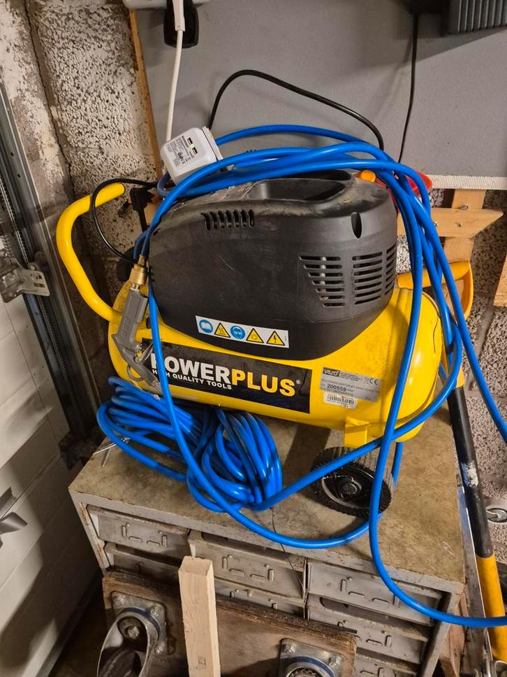 Powerplus Compressor - 24 Liter, Doe-het-zelf en Verbouw, Compressors, Gebruikt, 6 tot 10 bar, Minder dan 25 liter, Minder dan 200 liter/min