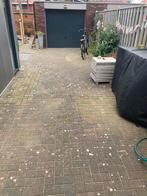 Gratis: 33m2 betonnen klinkers, formaat 20x10x8 cm, Tuin en Terras, Tegels en Klinkers, Ophalen, Gebruikt, Klinkers, 10 m² of meer