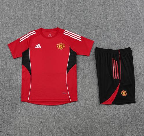 Manchester United Voetbaltenue, Kleding | Heren, Sportkleding, Nieuw, Voetbal, Maat 48/50 (M), Rood, Ophalen of Verzenden