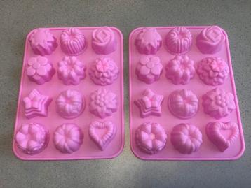 2x Siliconen mal bakvorm chocolade bonbon zeep gips ijs beschikbaar voor biedingen
