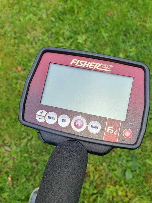 TIP Metaaldetector F44 | Voor starter en gevorderden zoeker, Hobby en Vrije tijd, Metaaldetectors, Nieuw, Meer dan 30 cm, Fisher