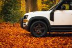 Land Rover Defender 110 2.0 P400e 110 SE (bj 2022), Auto's, Land Rover, Automaat, 53 km, 404 pk, Gebruikt