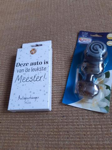 2 Auto Geurhangers - Nieuw beschikbaar voor biedingen
