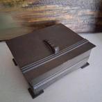 Antiek Artdeco Tin sigaretten kistje.
Of voor je sieraden e., Ophalen of Verzenden