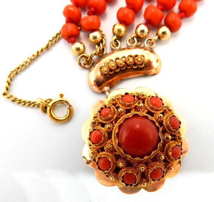 Antiek collier van bloedkoralen 14 krt goud, Sieraden, Tassen en Uiterlijk, Antieke sieraden, Ketting, Goud, Met edelsteen, Verzenden