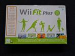 Wii Fit plus balance bord compleet., Wii, Zo goed als nieuw, Ophalen