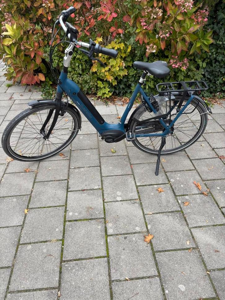 Gazelle grenoble c8, Fietsen en Brommers, Elektrische fietsen, Zo goed als nieuw, Gazelle, 55 tot 59 cm, 50 km per accu of meer